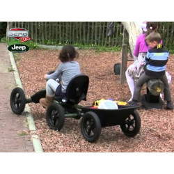  Berg Toy  Jeep Junior Vehiculo a pedales